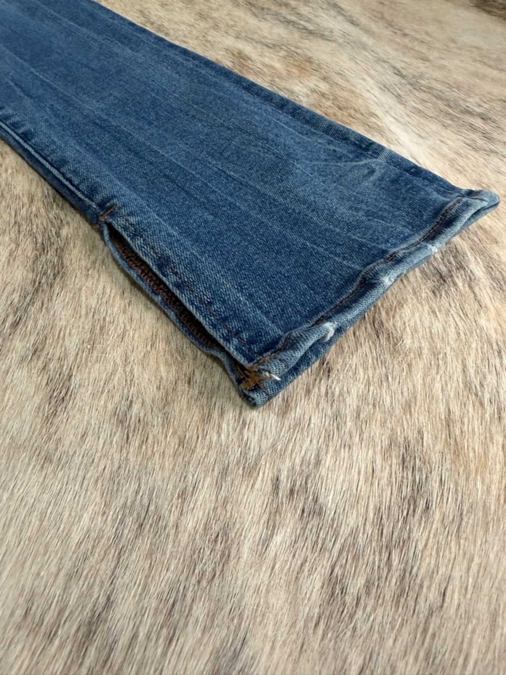 Express Skyscraper Jeans Size 2 High Rise Distressed Bootcut Split Hem - Picture 3 of 12